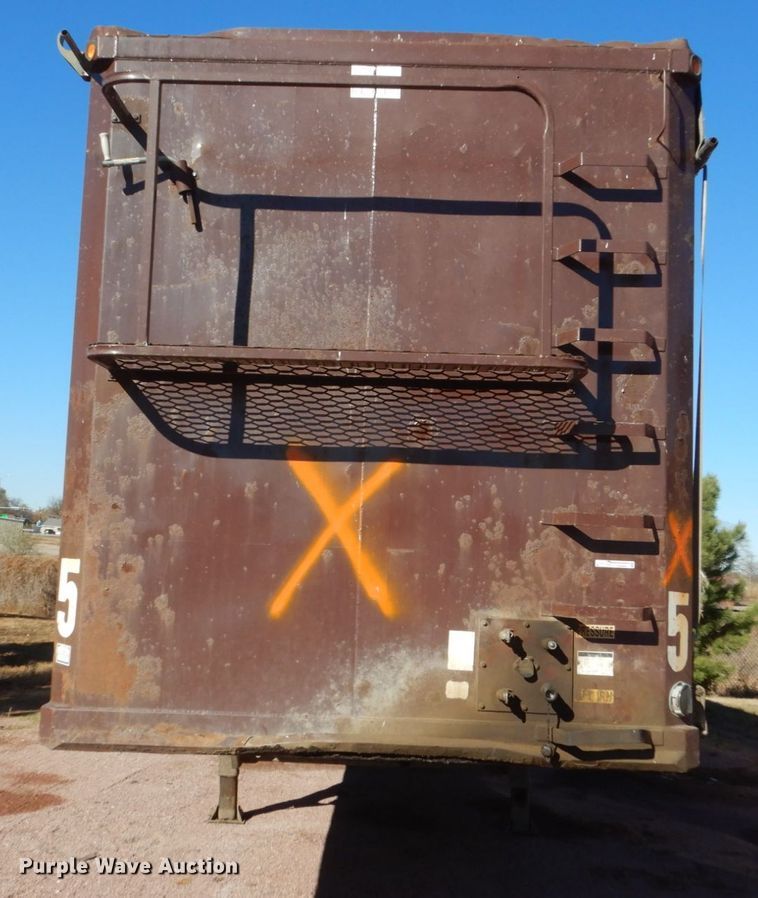 image for item HS9465 2003 CPS walking floor trailer