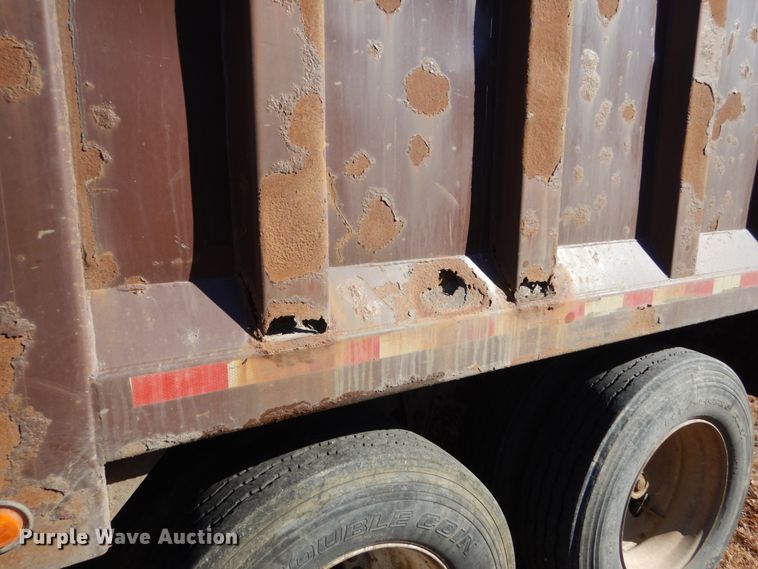 image for item HS9465 2003 CPS walking floor trailer