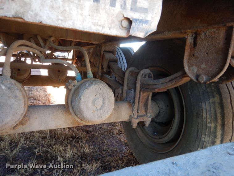 image for item HS9465 2003 CPS walking floor trailer