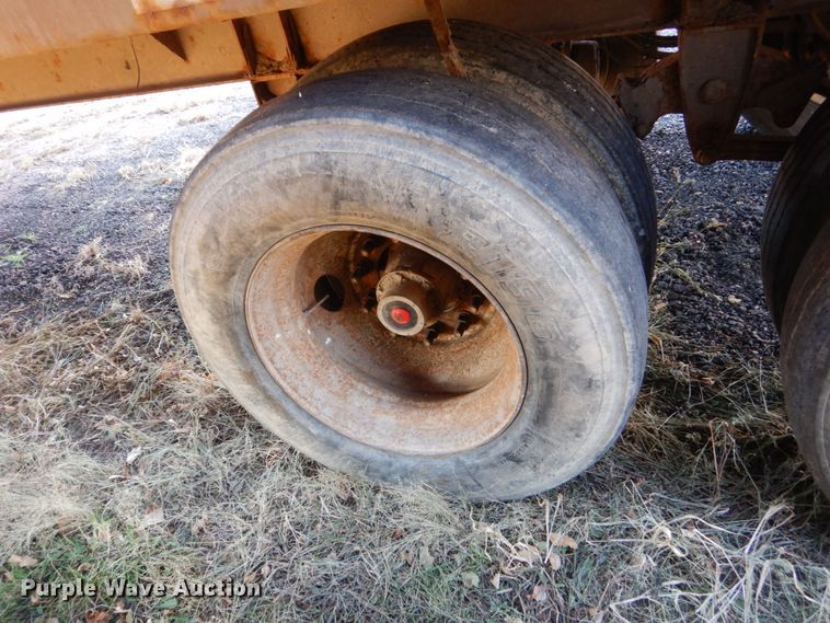 image for item HS9466 2006 Steco SW048 walking floor trailer