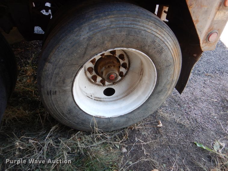 image for item HS9466 2006 Steco SW048 walking floor trailer