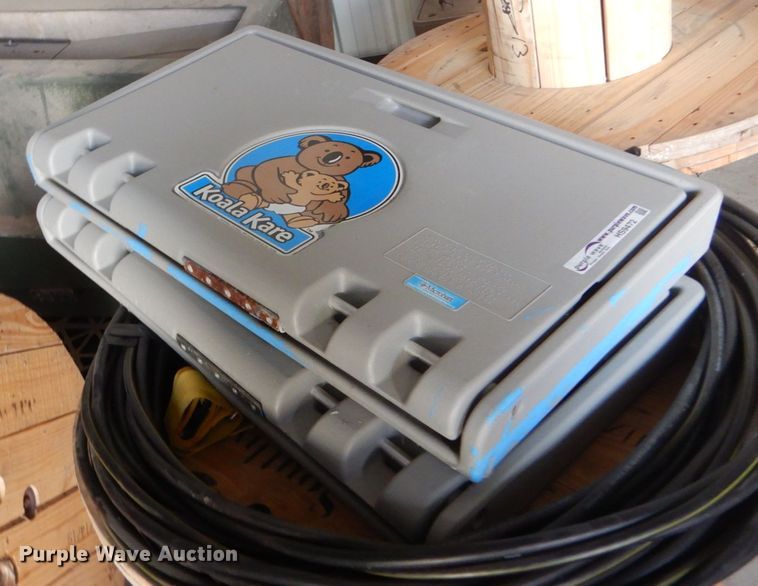 image for item HS9472 (2) Koala Kare baby changing stations