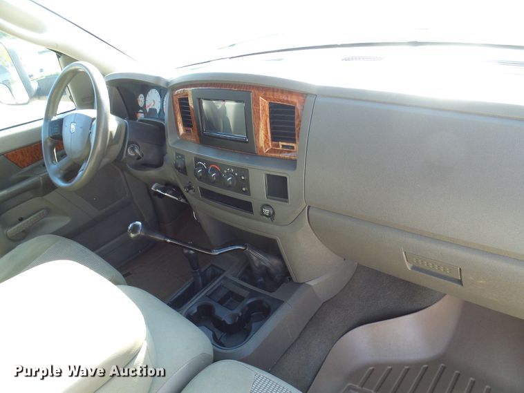 image for item DC2898 2006 Dodge Ram 2500  Mega Cab pickup truck