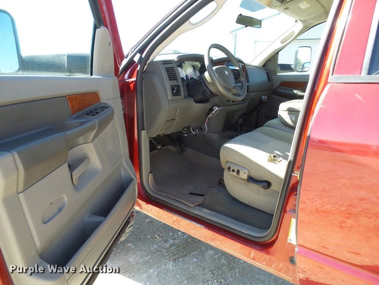 image for item DC2898 2006 Dodge Ram 2500  Mega Cab pickup truck