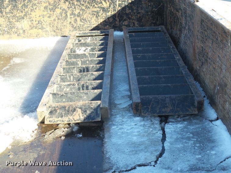 image for item DF0936 2008 Felling FT-14DT dump trailer