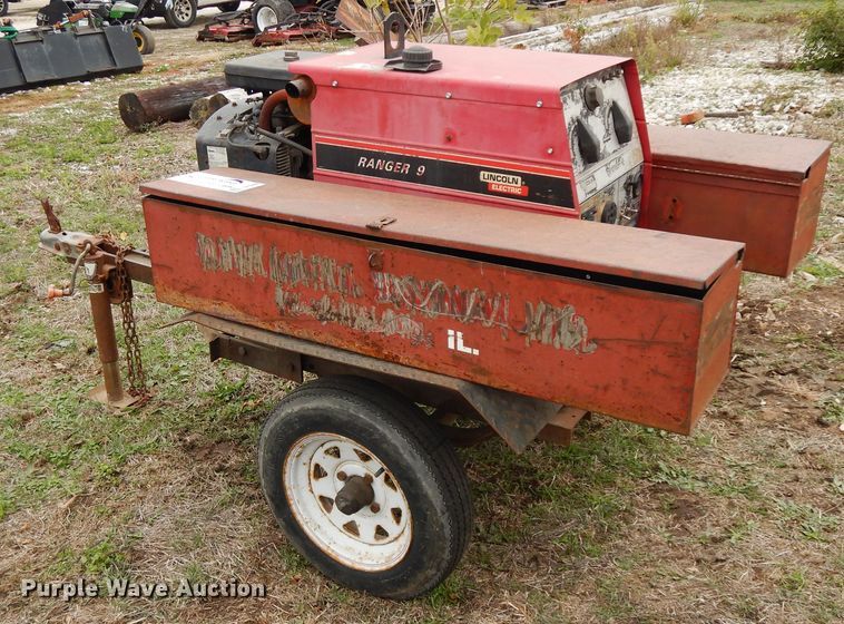 image for item DF6693 Lincoln Electric Ranger 9 welder