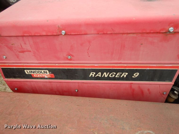 image for item DF6693 Lincoln Electric Ranger 9 welder