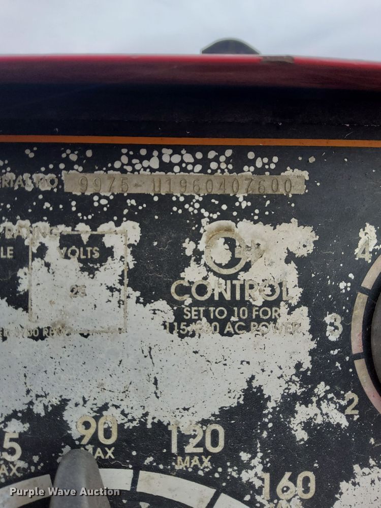 image for item DF6693 Lincoln Electric Ranger 9 welder