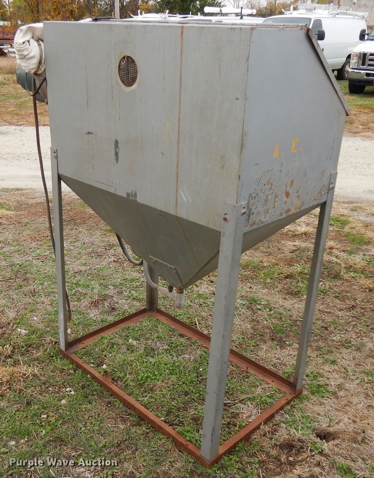 image for item DF6702 Zero Mfg DCM175 sandblaster