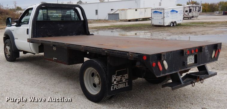 image for item DF6707 2005 Ford F550 Super Duty  flatbed truck