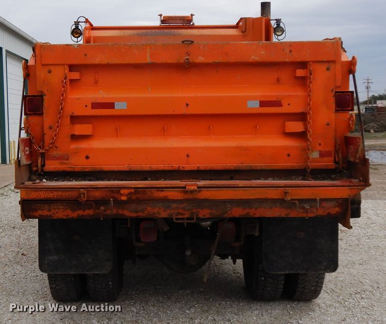 image for item DF6708 2000 International 2554  dump truck