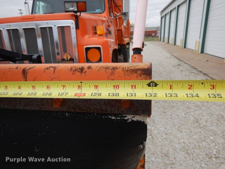 image for item DF6708 2000 International 2554  dump truck