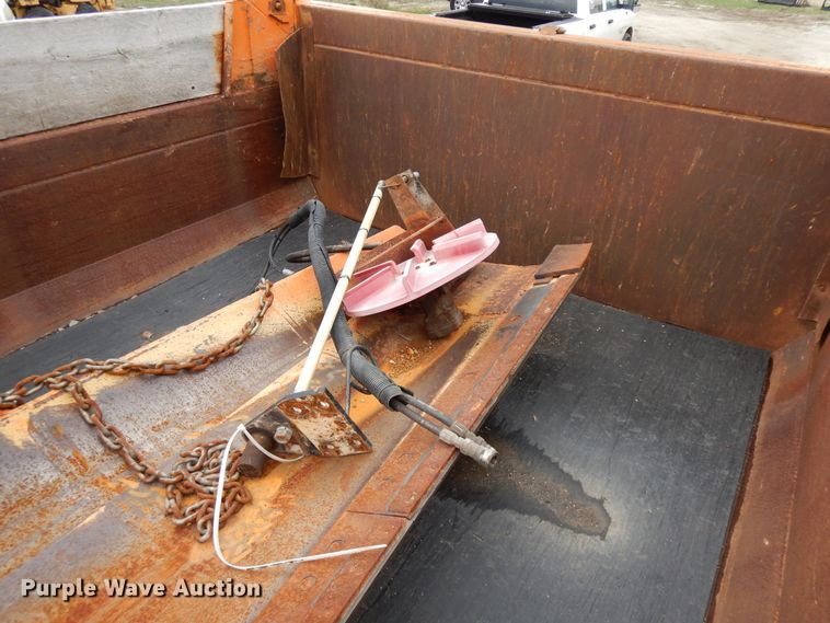 image for item DF6708 2000 International 2554  dump truck