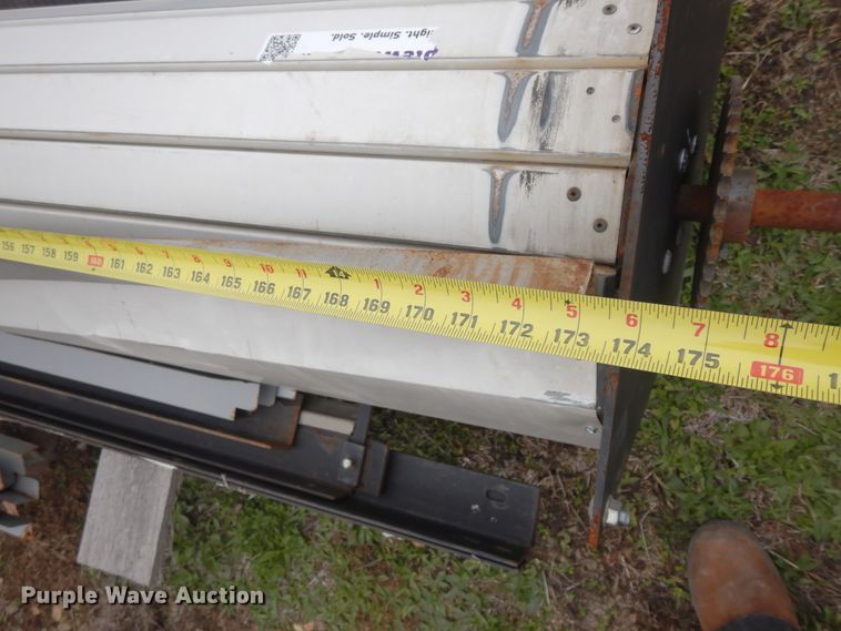 image for item DF6717 (2) Chi 6222 overhead doors