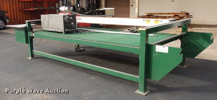 image for item DF6721 Vicon digital insulation cutting table