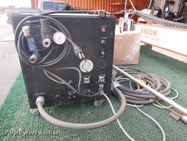 image for item DF6721 Vicon digital insulation cutting table