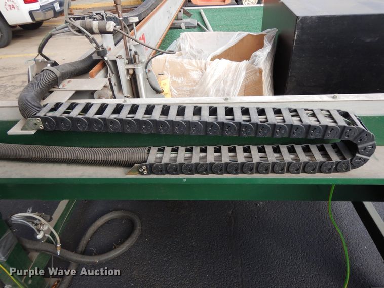 image for item DF6721 Vicon digital insulation cutting table