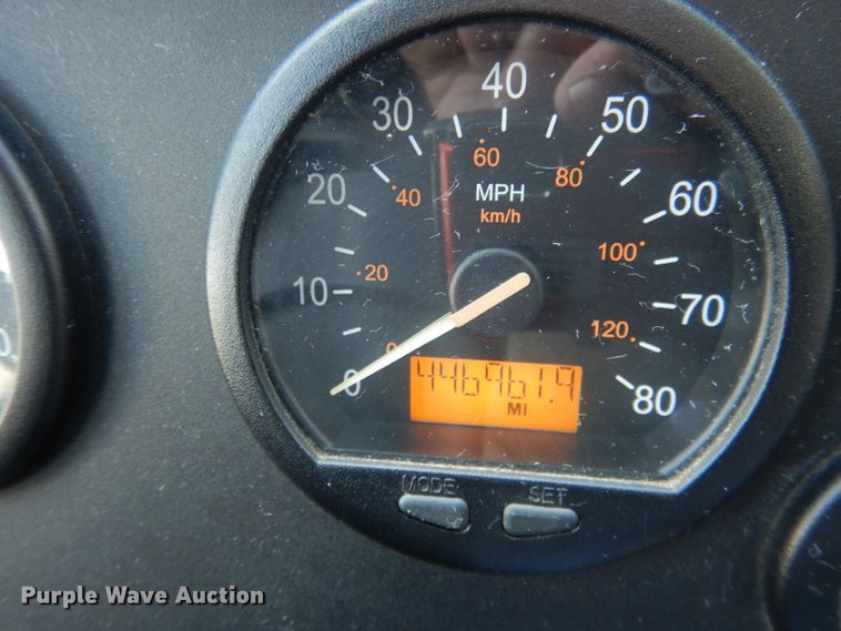 image for item DG4637 2007 MCI J4500  coach bus