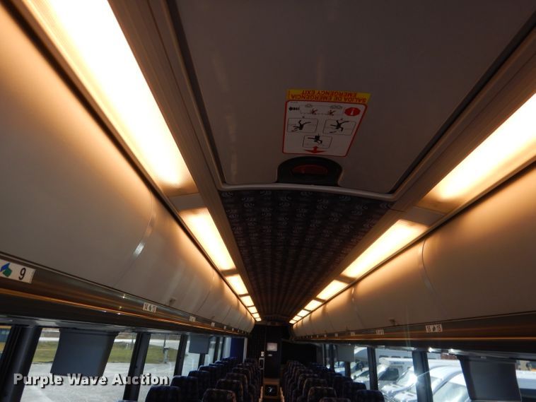 image for item DG4637 2007 MCI J4500  coach bus