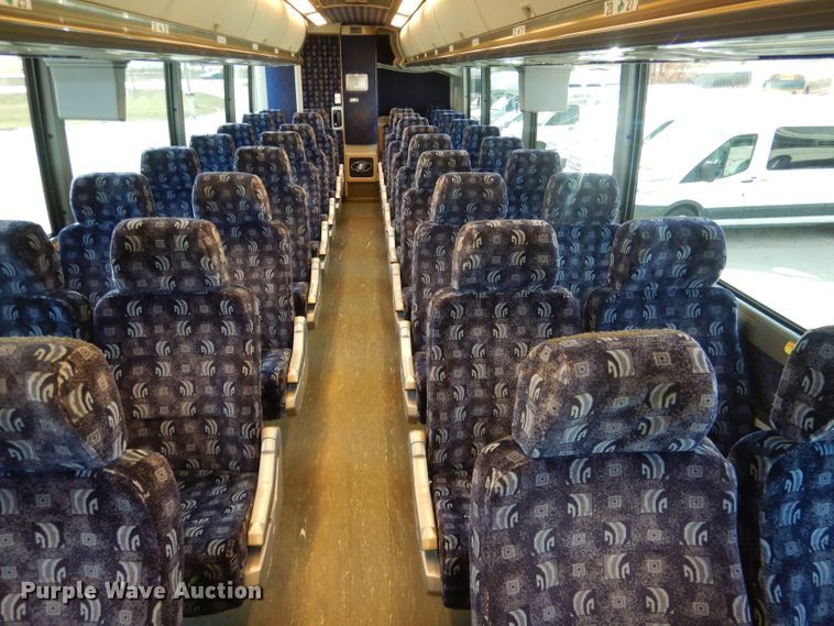 image for item DG4637 2007 MCI J4500  coach bus