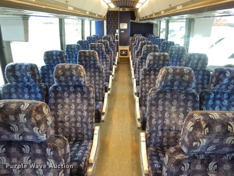 image for item DG4637 2007 MCI J4500  coach bus