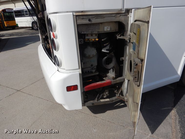 image for item DG4637 2007 MCI J4500  coach bus