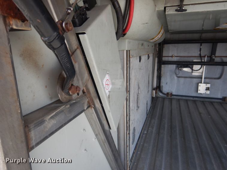 image for item DG4637 2007 MCI J4500  coach bus