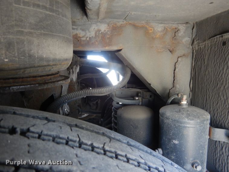 image for item DG4637 2007 MCI J4500  coach bus