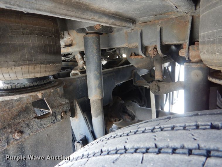 image for item DG4637 2007 MCI J4500  coach bus