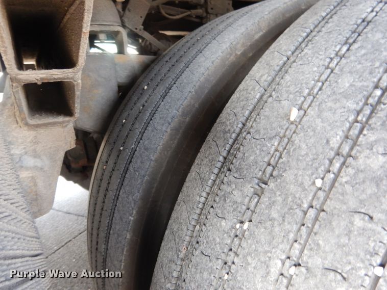 image for item DG4637 2007 MCI J4500  coach bus