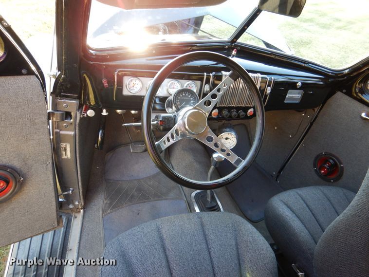 image for item DH3267 1940 Chevrolet Master Deluxe