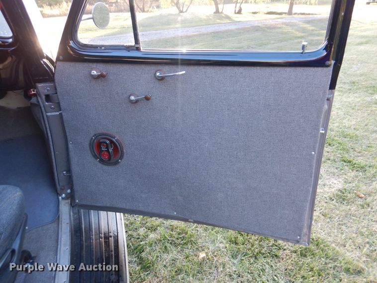 image for item DH3267 1940 Chevrolet Master Deluxe