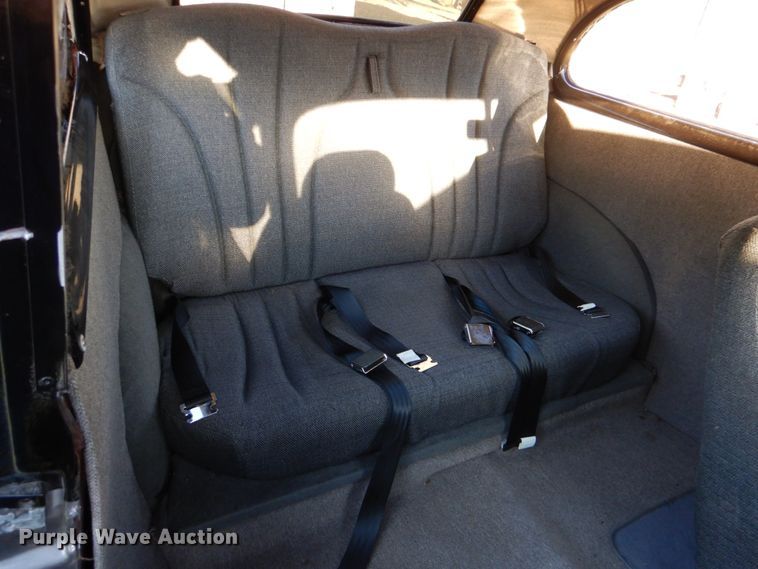 image for item DH3267 1940 Chevrolet Master Deluxe