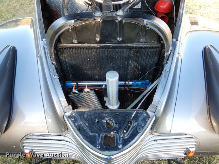 image for item DH3267 1940 Chevrolet Master Deluxe