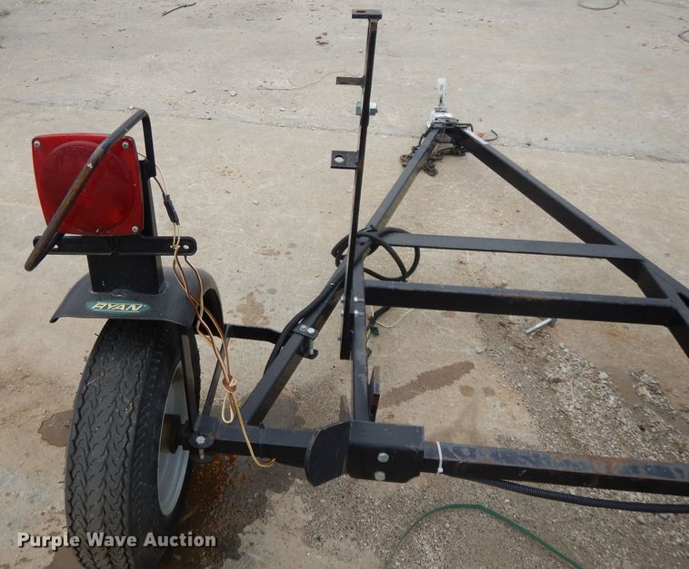 image for item DH3297 Ryan sod cutter