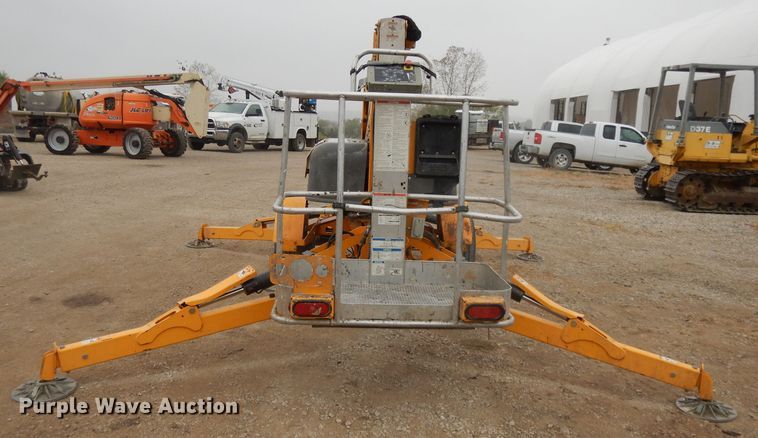 image for item DH3299 2011 Bil-Jax 4527A  boom lift