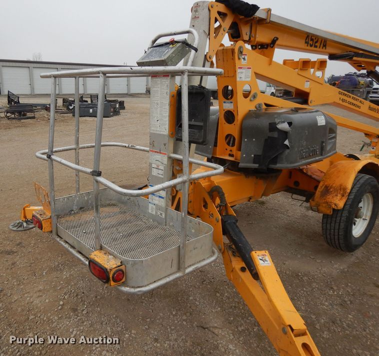 image for item DH3299 2011 Bil-Jax 4527A  boom lift