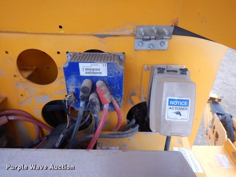 image for item DH3299 2011 Bil-Jax 4527A  boom lift