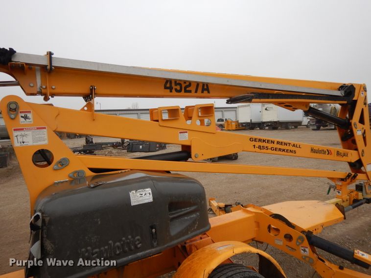 image for item DH3299 2011 Bil-Jax 4527A  boom lift