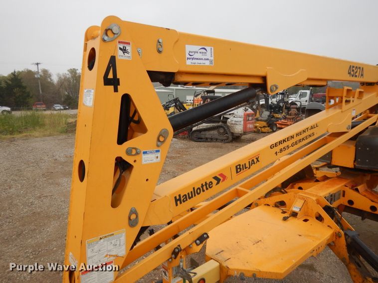 image for item DH3299 2011 Bil-Jax 4527A  boom lift