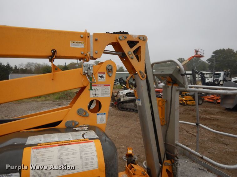 image for item DH3299 2011 Bil-Jax 4527A  boom lift