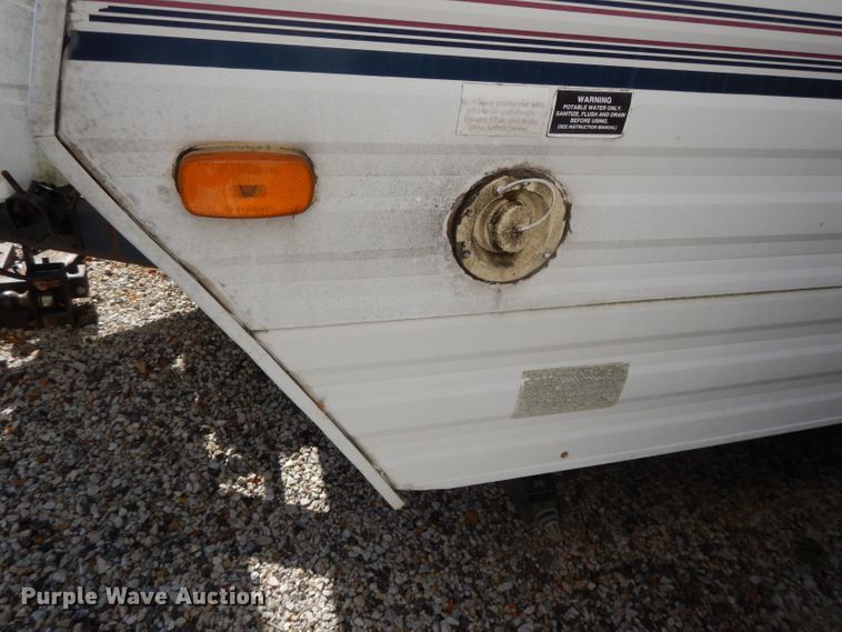 image for item DH3330 1999 Dutchmen 24QBL Classic  camper