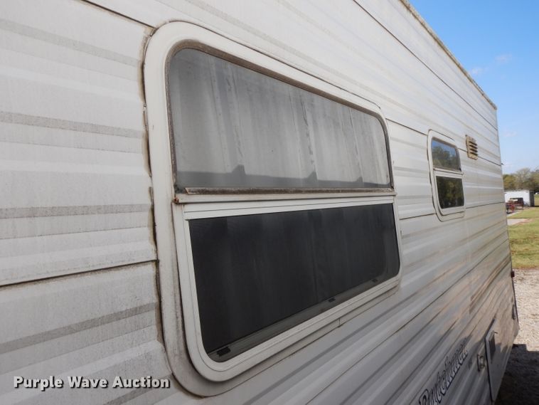 image for item DH3330 1999 Dutchmen 24QBL Classic  camper