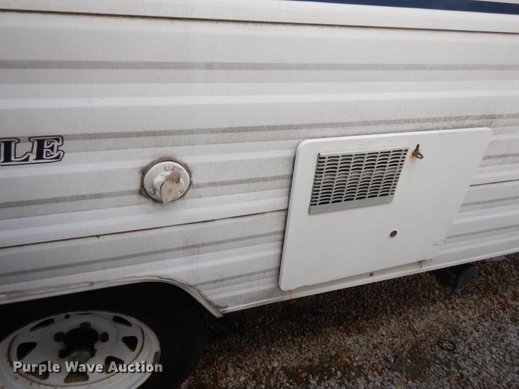 image for item DH3330 1999 Dutchmen 24QBL Classic  camper