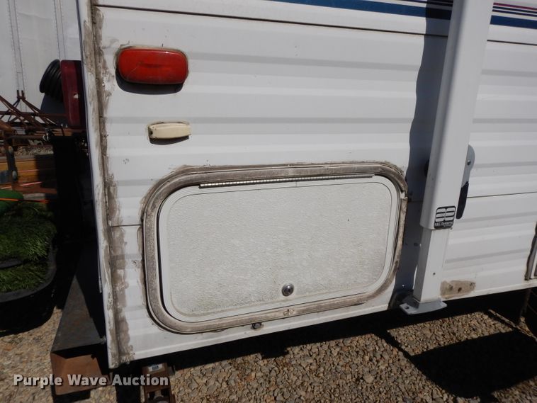 image for item DH3330 1999 Dutchmen 24QBL Classic  camper