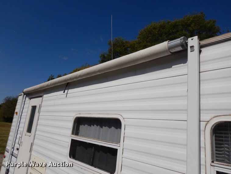 image for item DH3330 1999 Dutchmen 24QBL Classic  camper