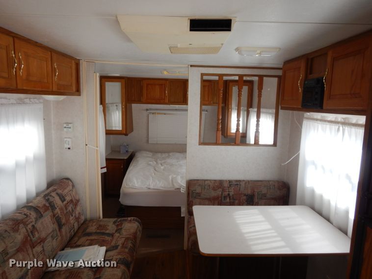 image for item DH3330 1999 Dutchmen 24QBL Classic  camper