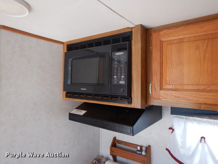 image for item DH3330 1999 Dutchmen 24QBL Classic  camper