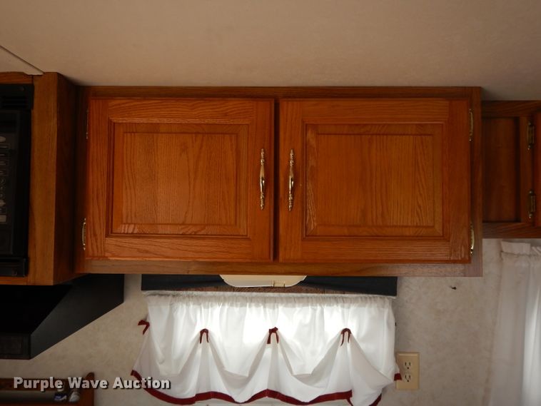 image for item DH3330 1999 Dutchmen 24QBL Classic  camper