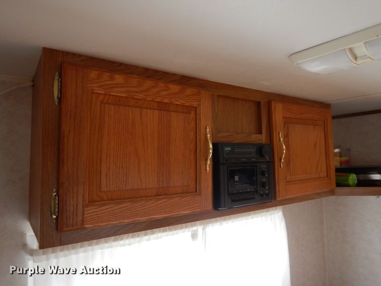 image for item DH3330 1999 Dutchmen 24QBL Classic  camper